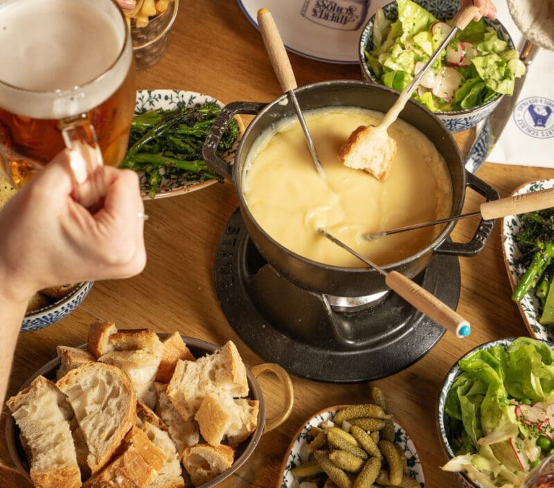 FONDUE FOR TWO EXPERIENCE